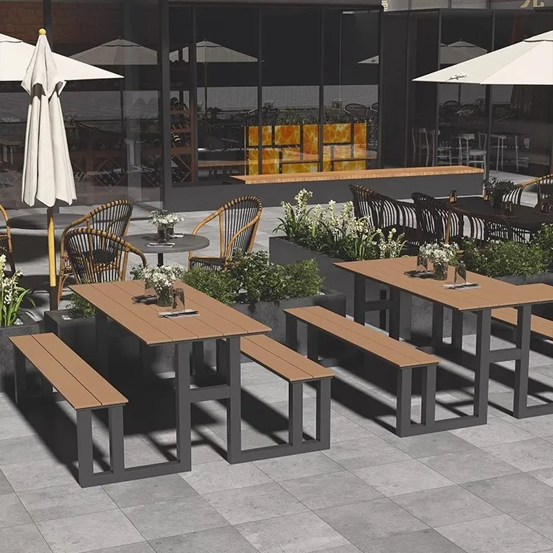 Set Tavolo e Sedie in Ferro Ba - Outdoor Furniture One Piece recensione e prezzo